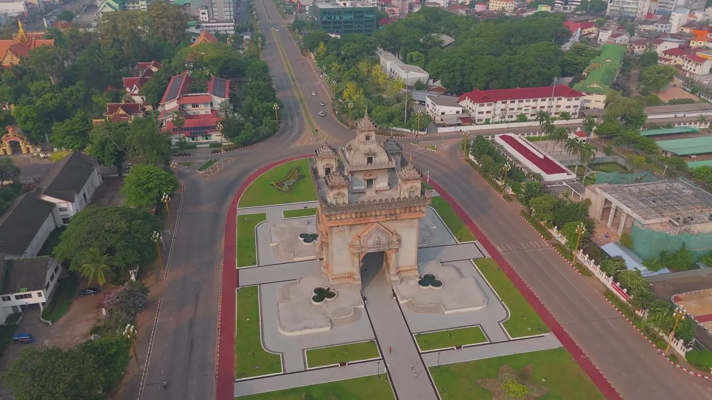 Patuxay monument in Vientiane from above